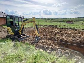 Prace przygotowawcze pod fundament domu